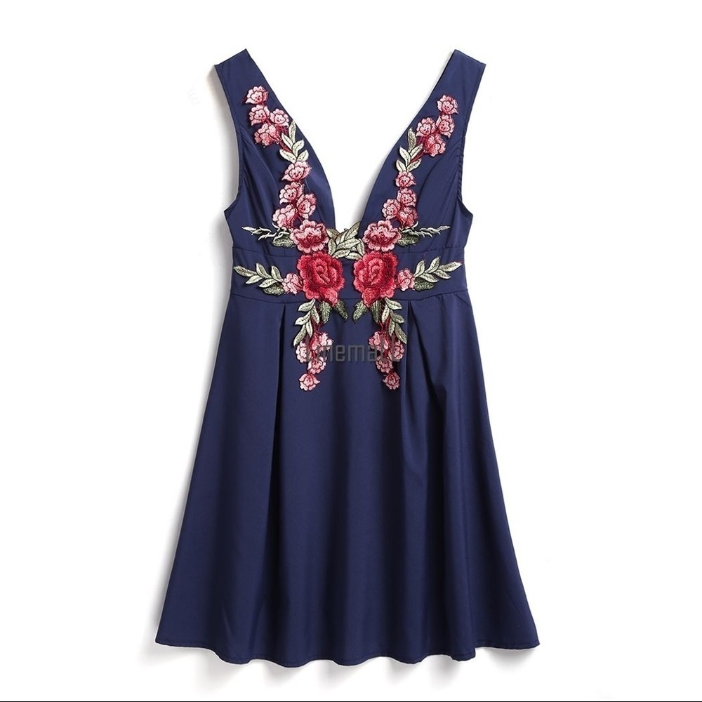 Last 4! Floral Appliqué Evening Mini A-Line Dress